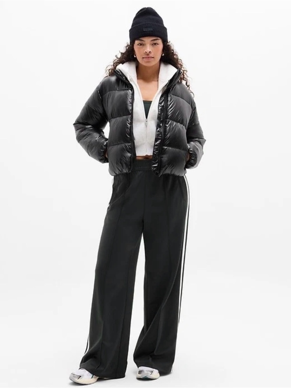 NWT Athleta Halo Black Puffer Jacket Sz XS.